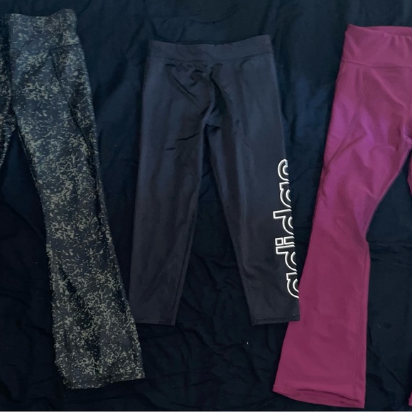 Girl old navy flare leggings and adidas crop legggings size 10/12 good condition - Picture 5 of 6